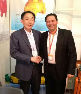 萊州市立圣機(jī)械有限公司主要生產(chǎn)拋光磨頭，大理石磨頭，荔枝面機(jī)，歡迎合作